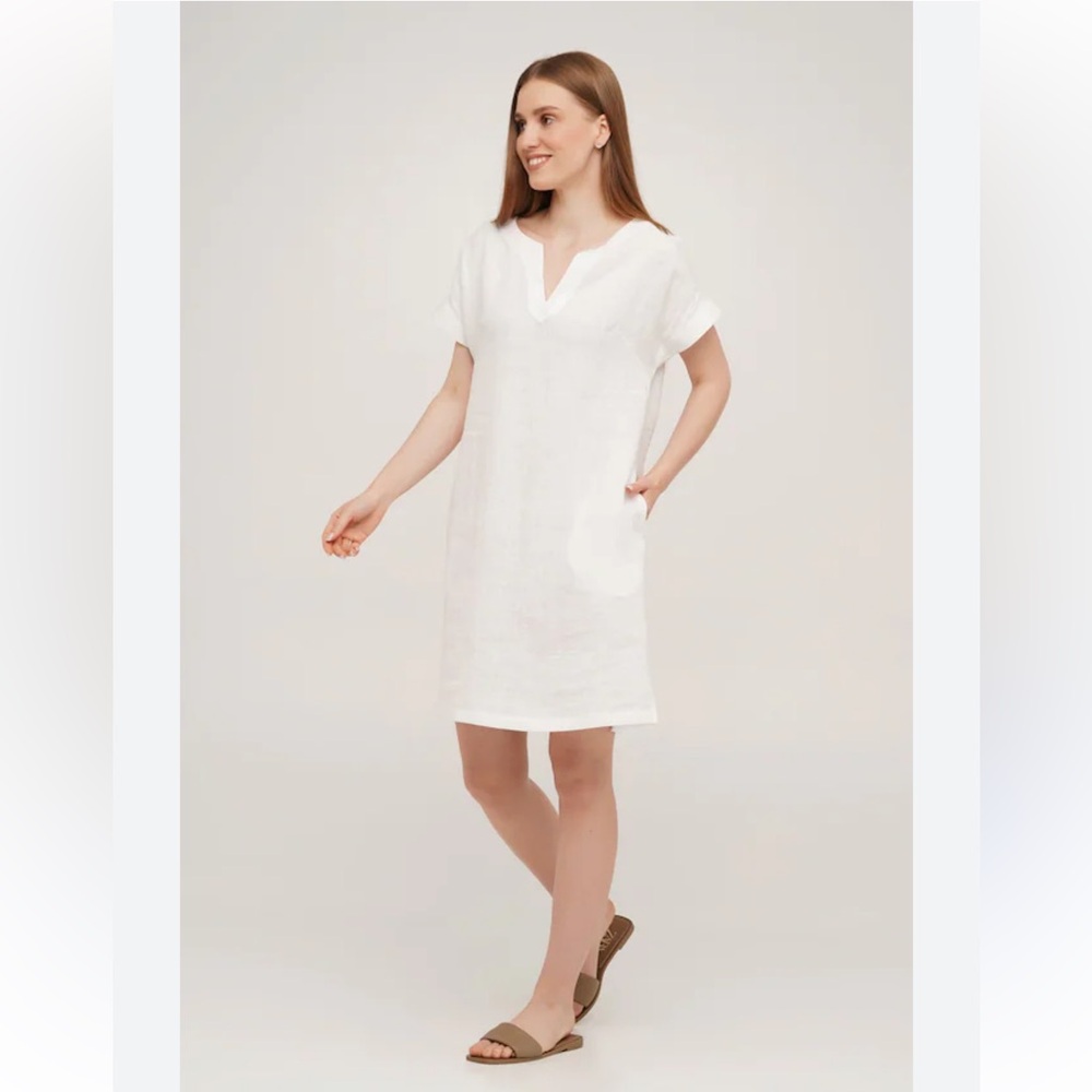 J. Crew White Cream Linen Gold Metallic Trim. Short Sleeve. Size 4.